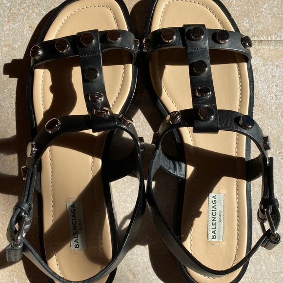 NEW Balenciaga leather sandals - Picture 2 of 11